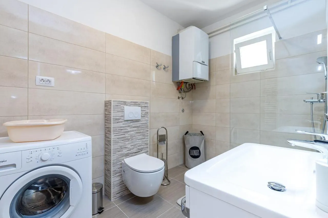 Apartment Danijela - Gortanova Uvala Pula