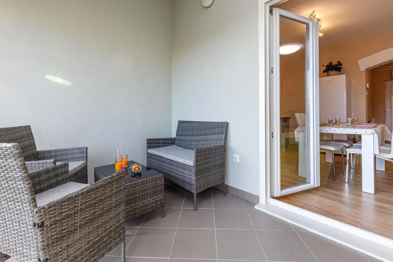 Apartment Danijela - Gortanova Uvala Pula Croatia