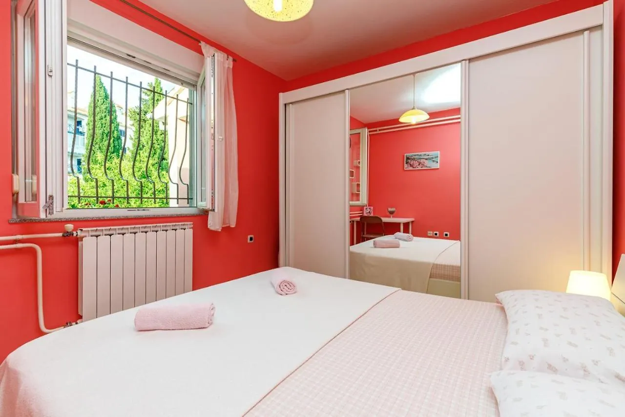 Apartment Danijela - Gortanova Uvala Pula