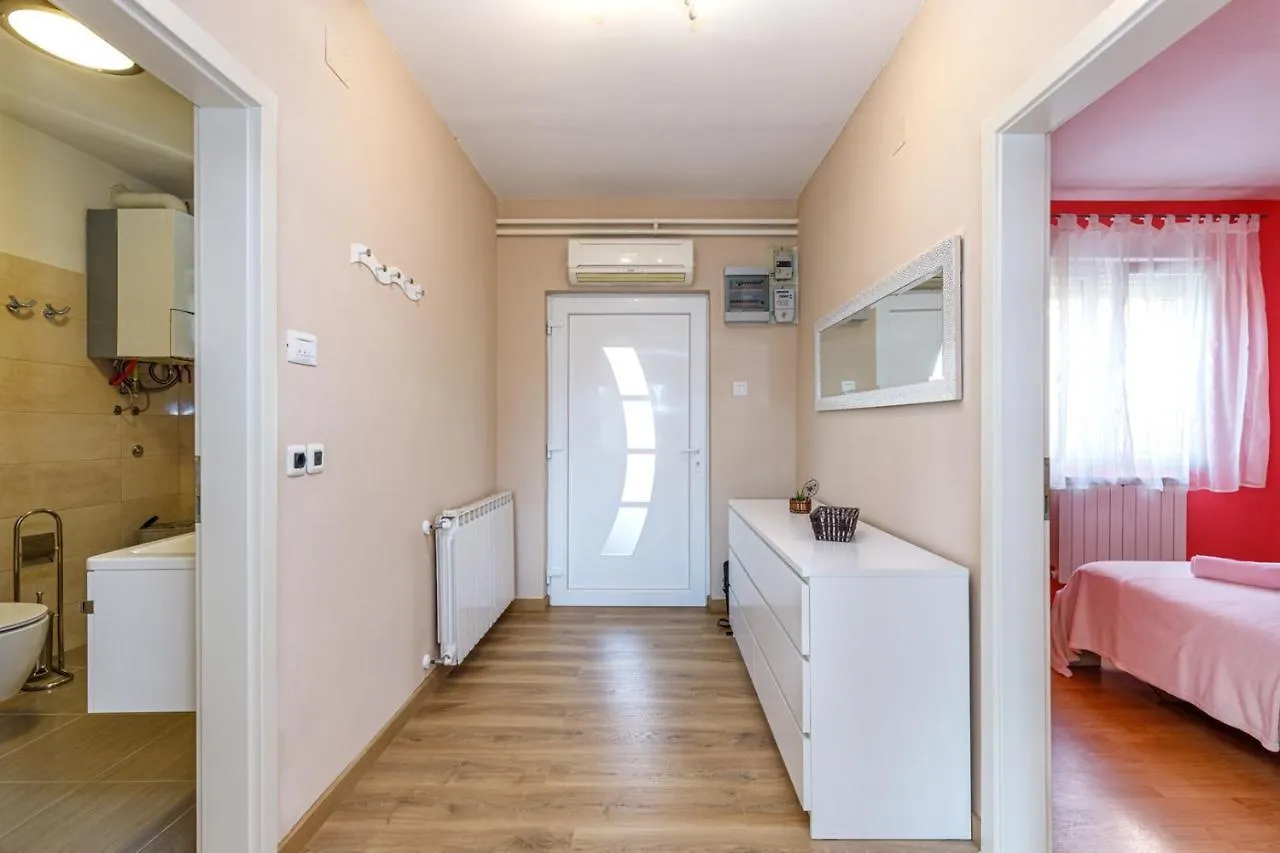 Apartment Danijela - Gortanova Uvala Pula